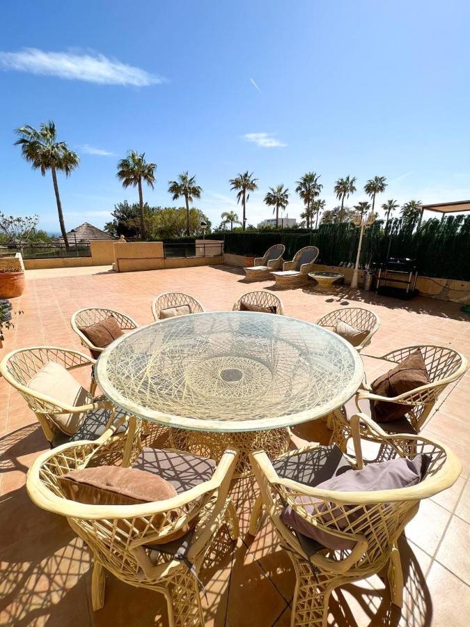 Modern Three-Level Apartment Near The Sea Benalmádena Kültér fotó